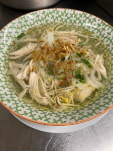 glasnudelsuppe